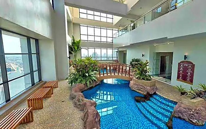 Posh Beds With View And Pools Manila