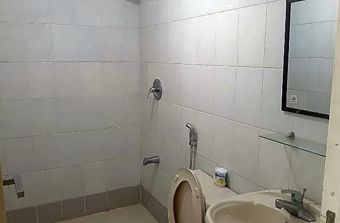 Posh Beds With View And Pools 2* Manila